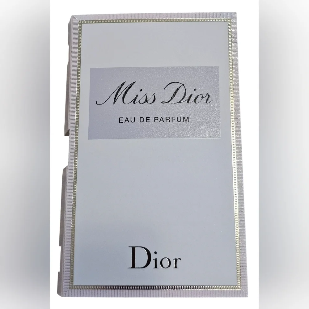Christian Dior Light Pink Canvas Pouch W/ Zipper Closure And Sample Parfum. NEW